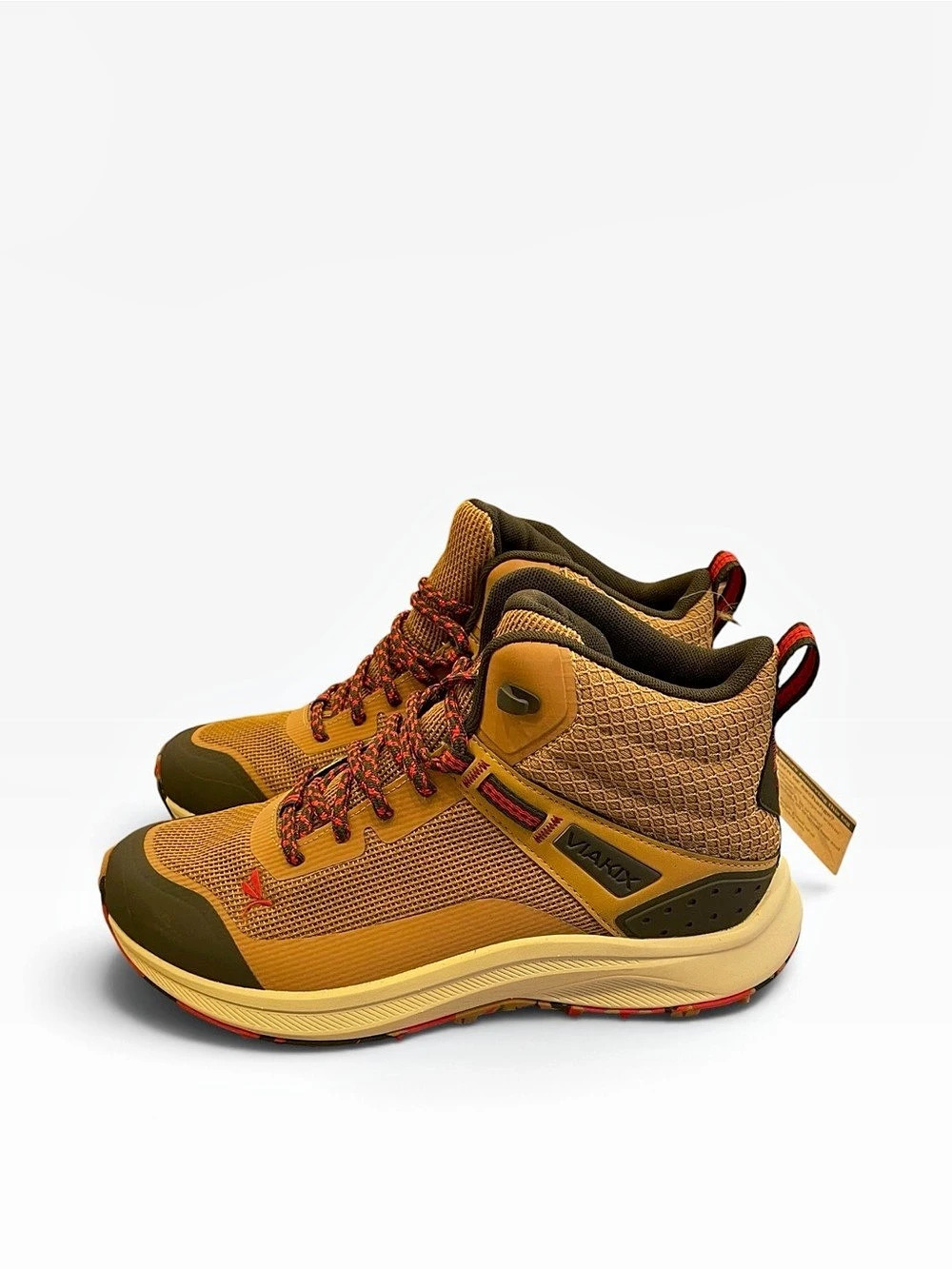 Vasque Brown Hiking Boots NWT